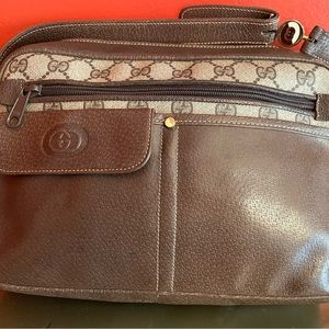 Vintage Gucci GG Monogram Crossbody
